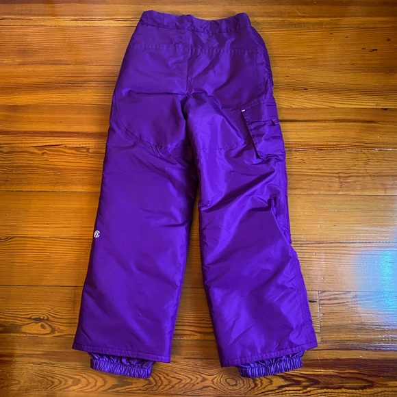 Snow Pants - Picture 5 of 9